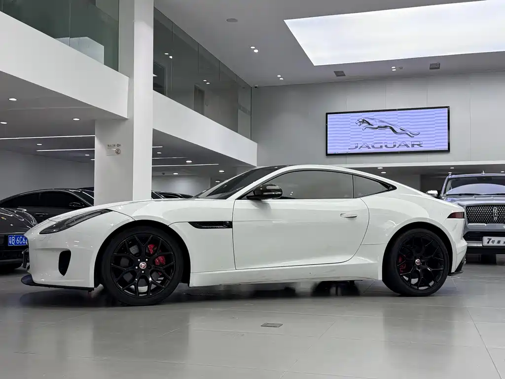 Jaguar F-TYPE 3.0 SC Hardtop