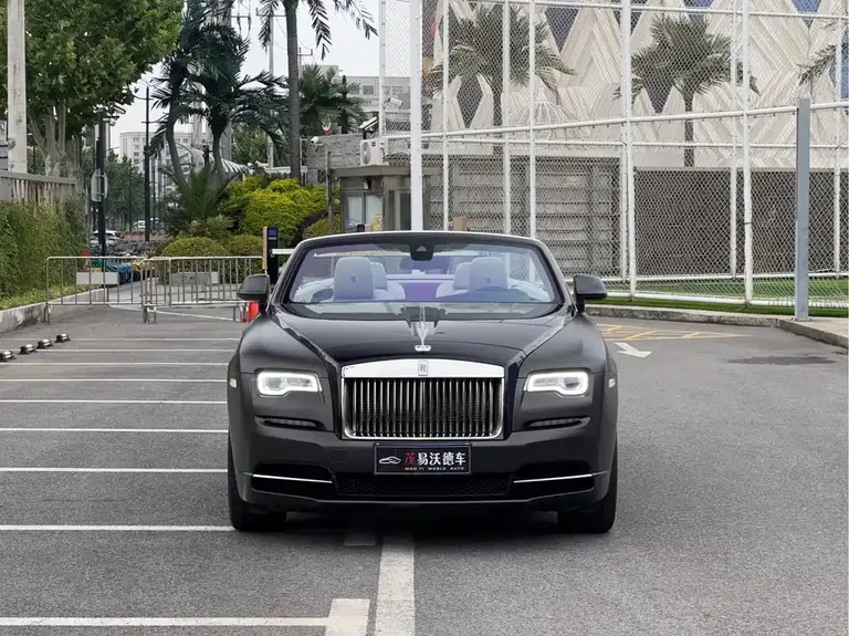 Rolls-Royce Dawn 6.6 T Standard
