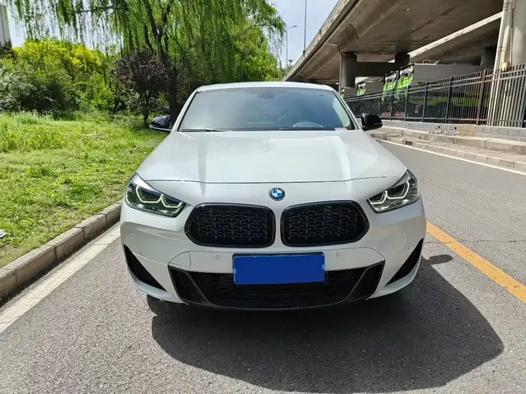 BMW X2 sDrive25 i M Sport Night