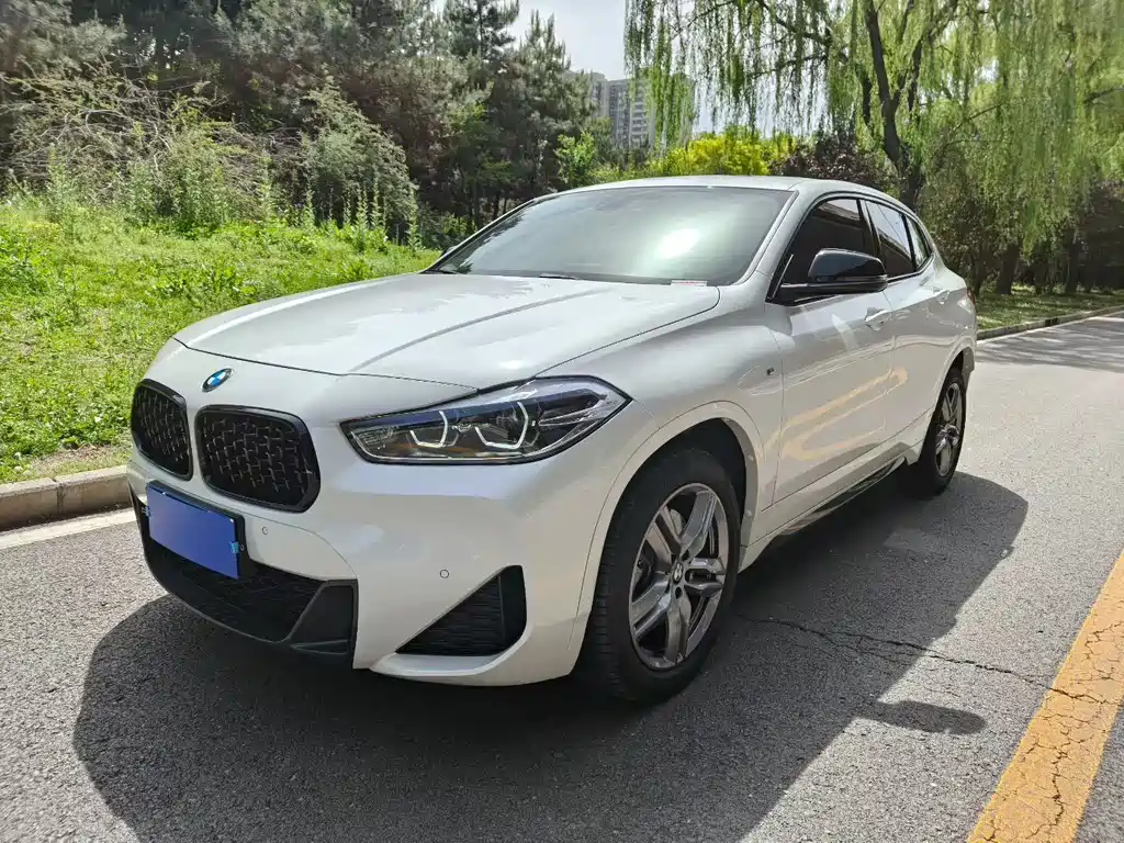 BMW X2 sDrive25 i M Sport Night
