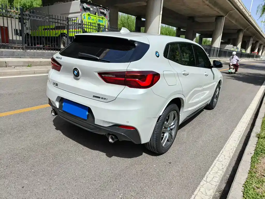 BMW X2 sDrive25 i M Sport Night