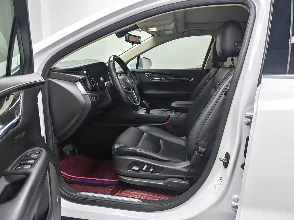 Cadillac XT5 28 T 4 WD Luxury