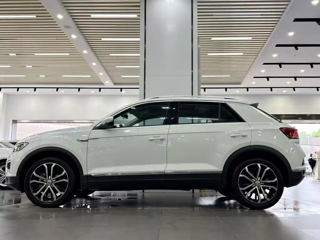 T-ROC 280 TSI DSG 2 WD Comfort CN-VI