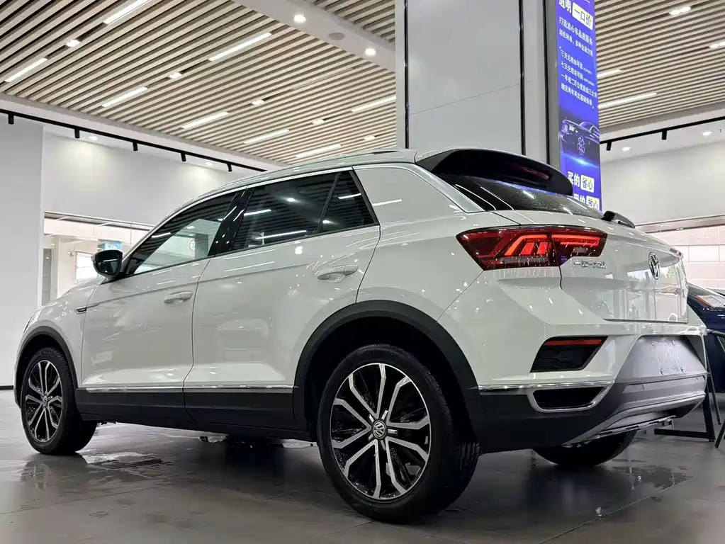 T-ROC 280 TSI DSG 2 WD Comfort CN-VI