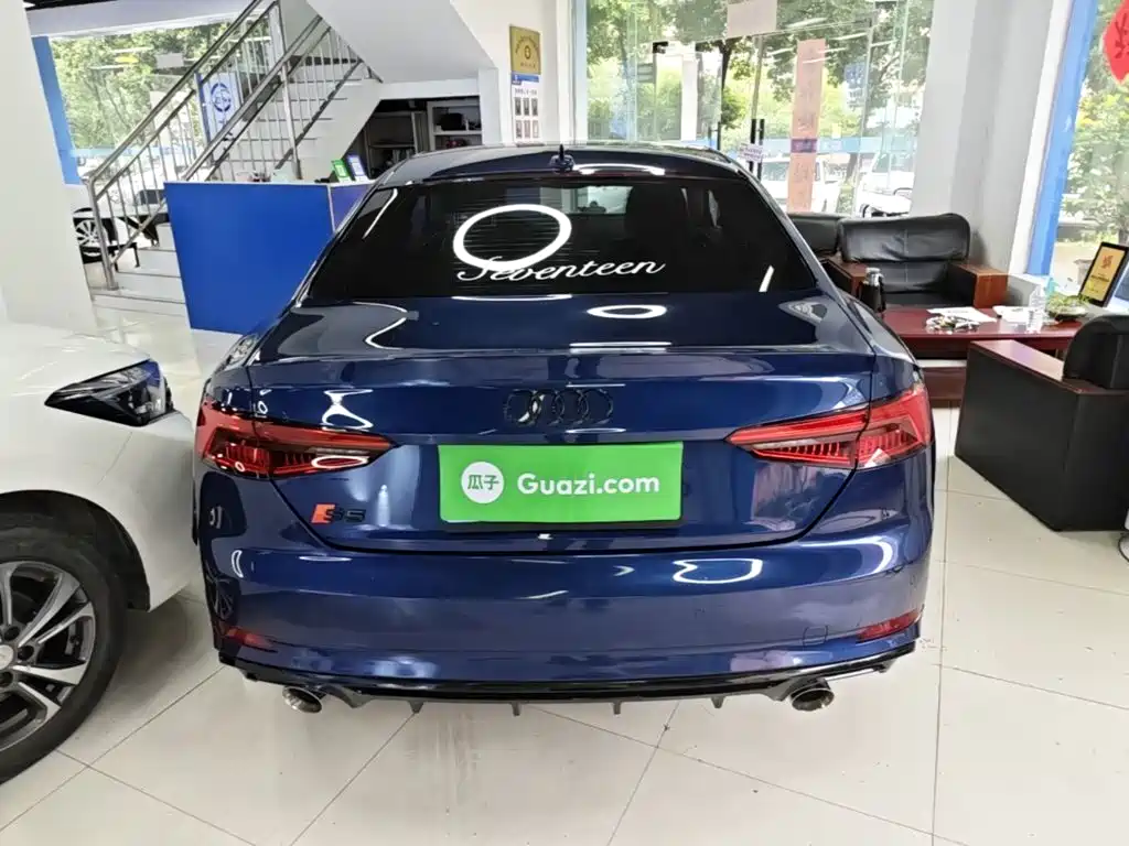 Audi A5 (Import) Coupe 40 TFSI Fashion