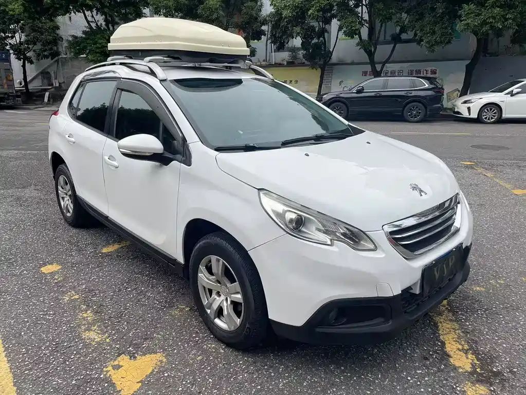 Peugeot 2008 2014 1.6 L Auto Trendy