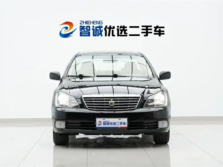Toyota Crown 2.5 L Royal Leather