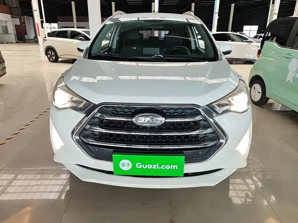 Refine S3 1.5 L Manual Luxury Smart