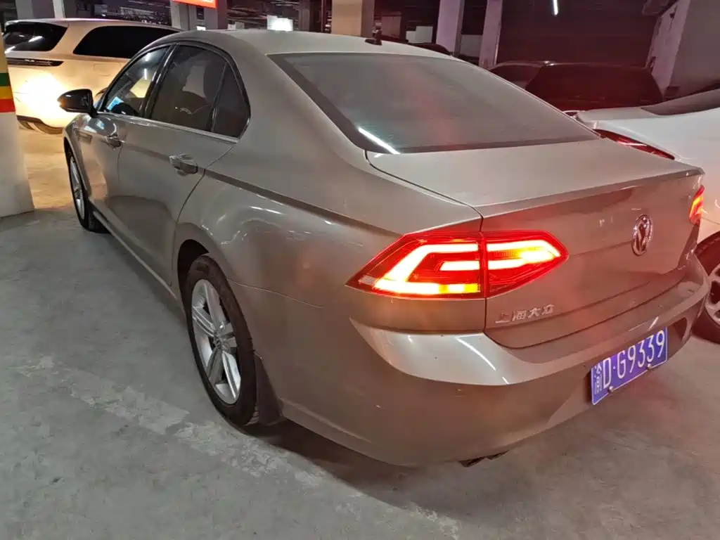 Lamando 280 TSI DSG Comfort