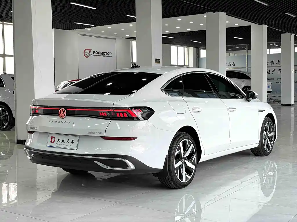 Lamando Lamando L 280 TSI DSG Spicy Cool