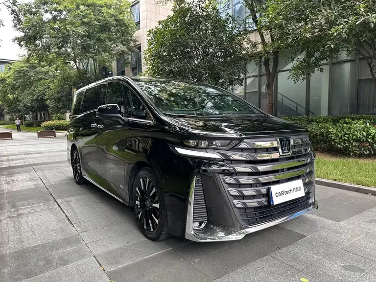 Toyota Vellfire Crown Dual Engine 2.5 L Supreme