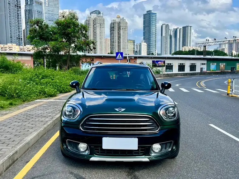 MINI COUNTRYMAN 1.5 T COOPER ALL4 Traveller