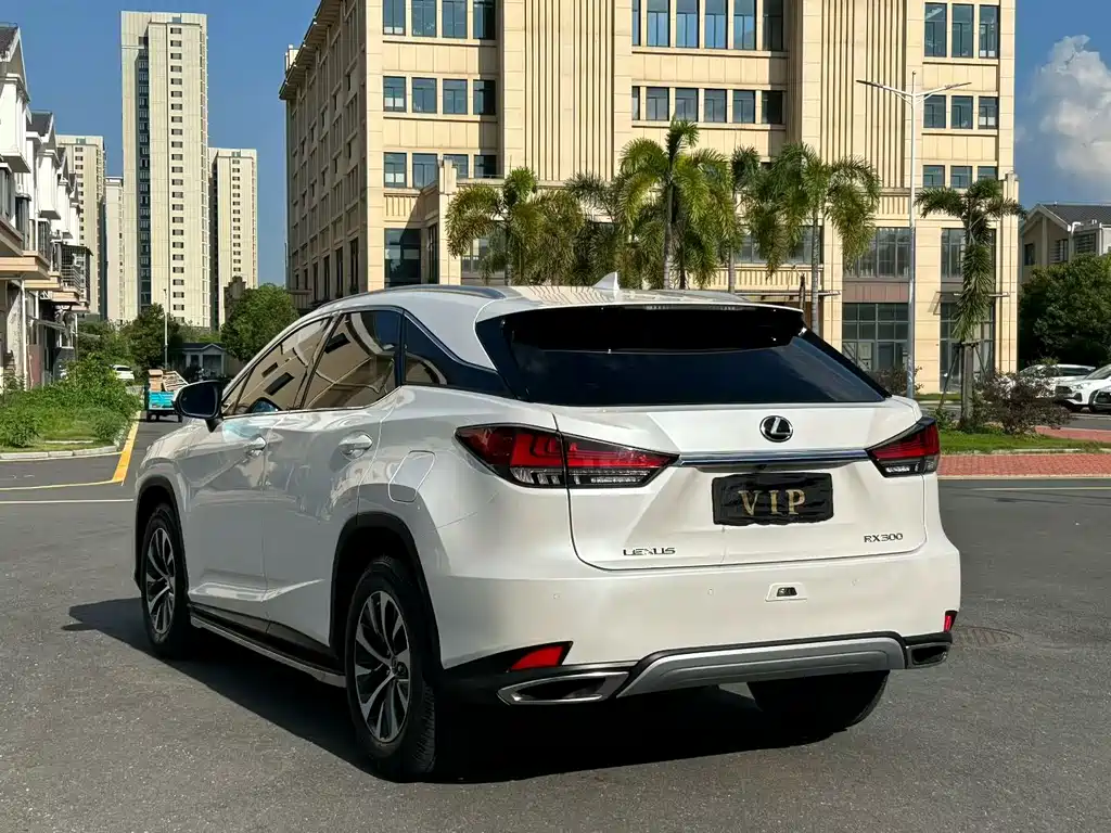Lexus RX Facelift 300 2 WD Elite