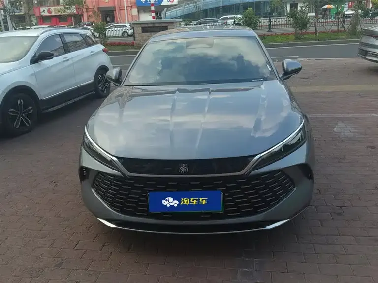 BYD Qin L DM-i Smart Drive 80 KM Leading