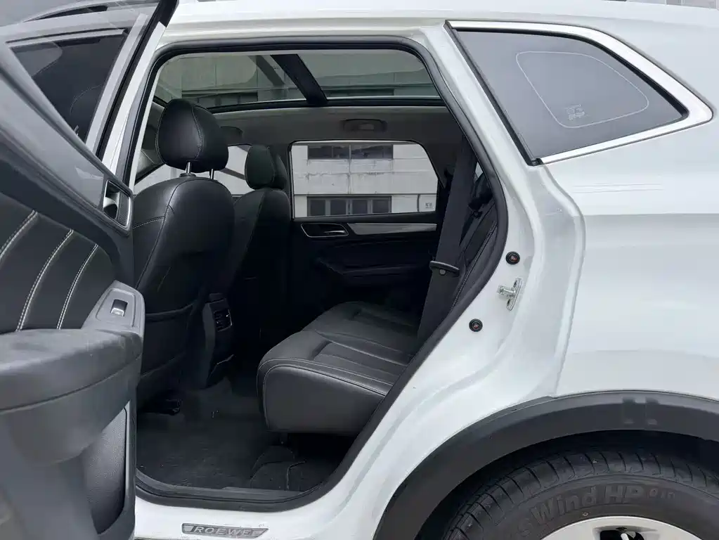 Roewe RX5 20 T 2 WD Auto Internet Smart Value