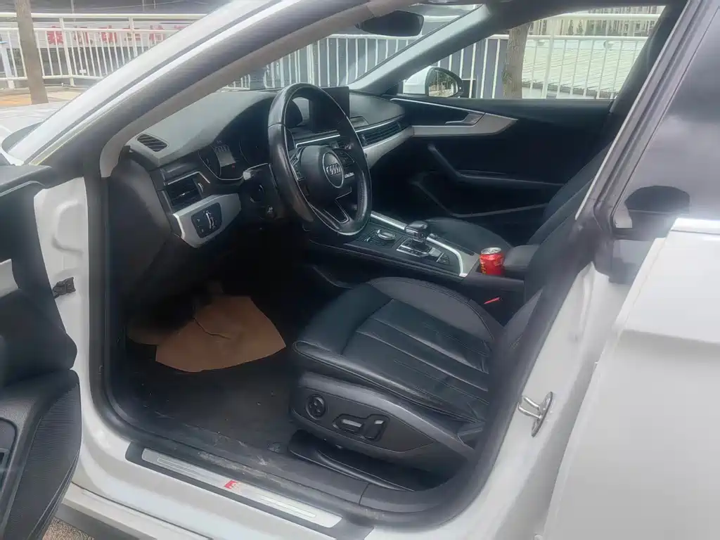 Audi A5 (Import) Sportback 40 TFSI Fashion