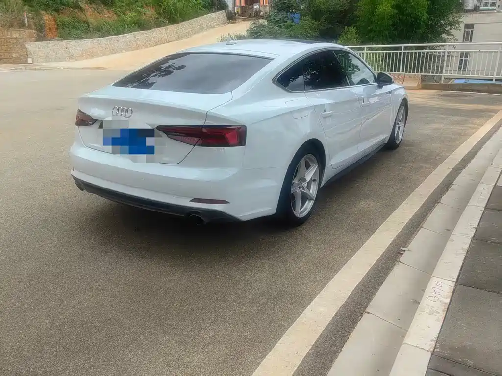 Audi A5 (Import) Sportback 40 TFSI Fashion