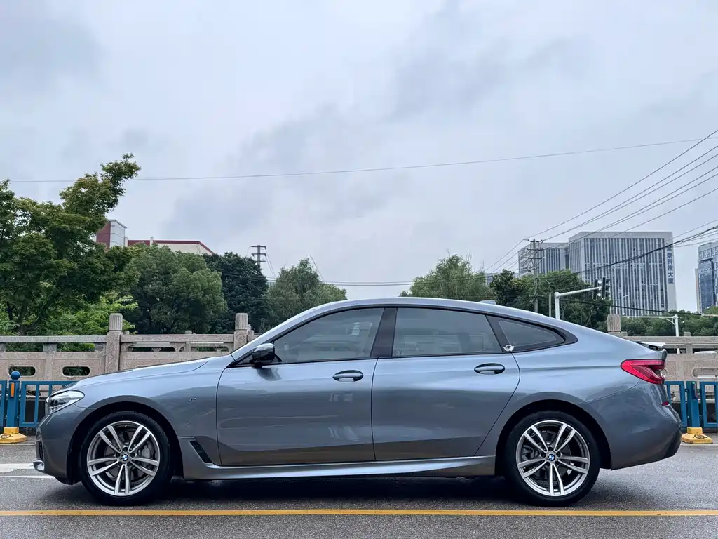 BMW 6 Series GT 630 i M Sport Package