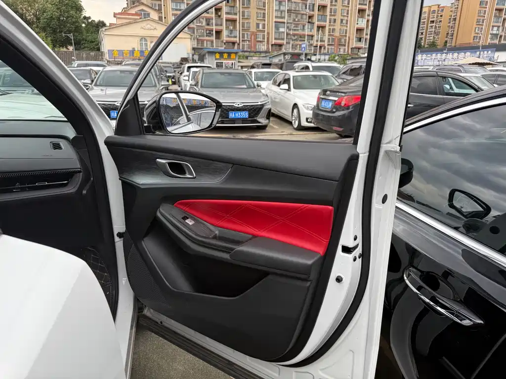 Changan CS55 PLUS 3 rd Gen 1.5 T DCT Distinguished