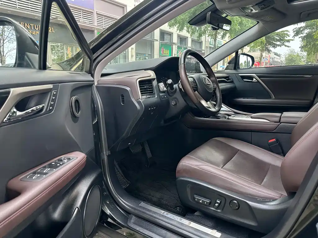 Lexus RX 300 4 WD Elegant CN-VI