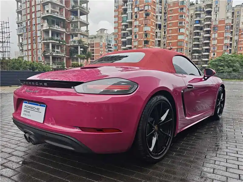 Porsche 718 Boxster 2.0 T