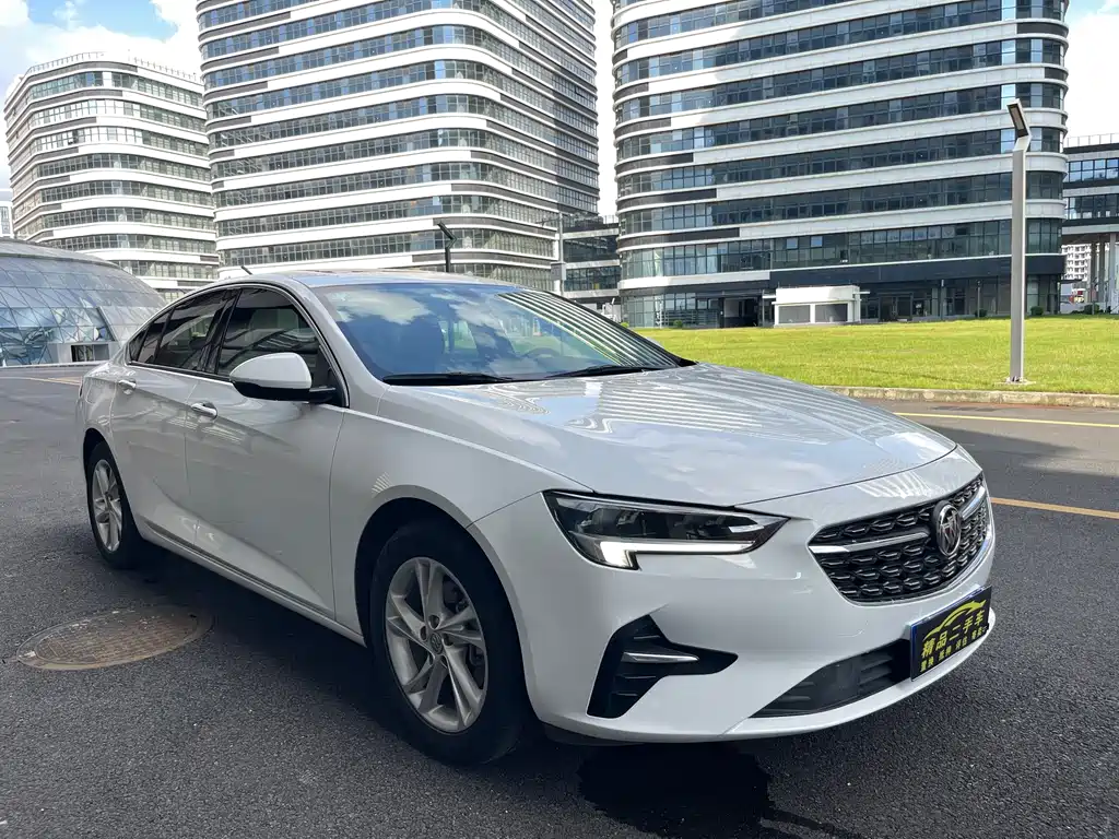 Regal 552 T Luxury