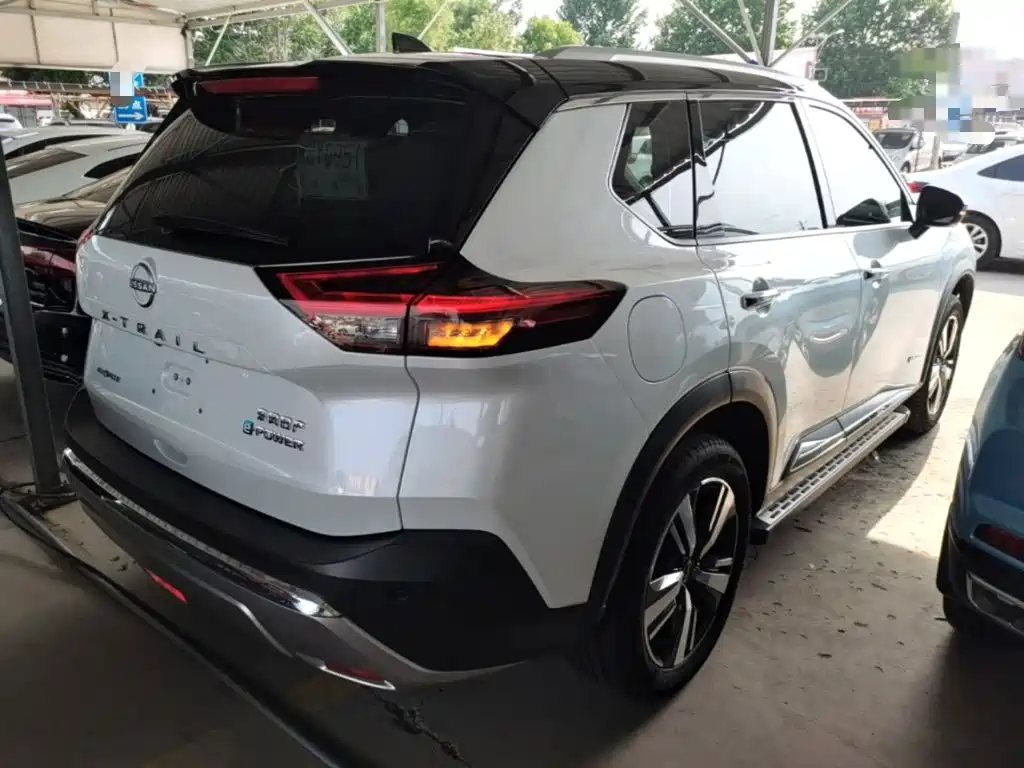 X-Trail e-POWER Super Hybrid Dual Motor 4 WD Supreme