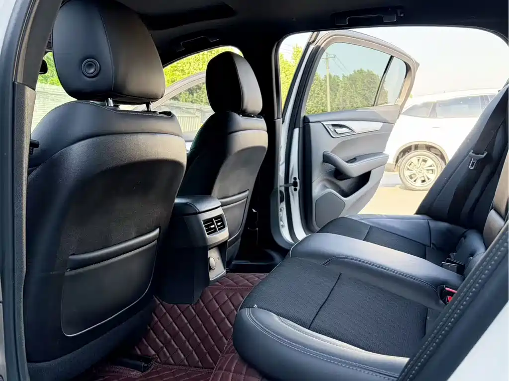 Cadillac CT5 28 T Style