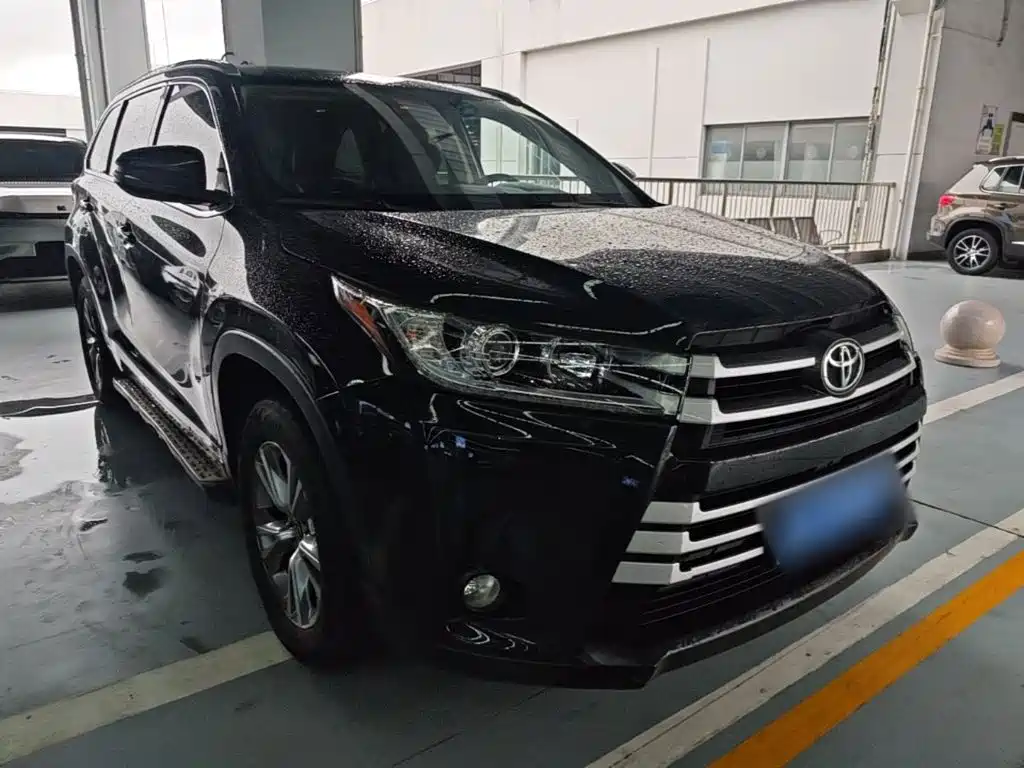Highlander 2.0 T 2 WD Elite 5-seat CN-V