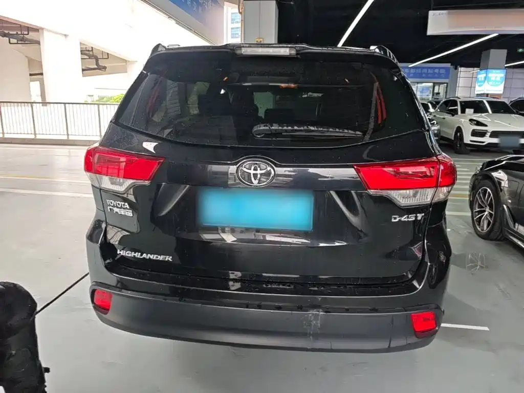 Highlander 2.0 T 2 WD Elite 5-seat CN-V