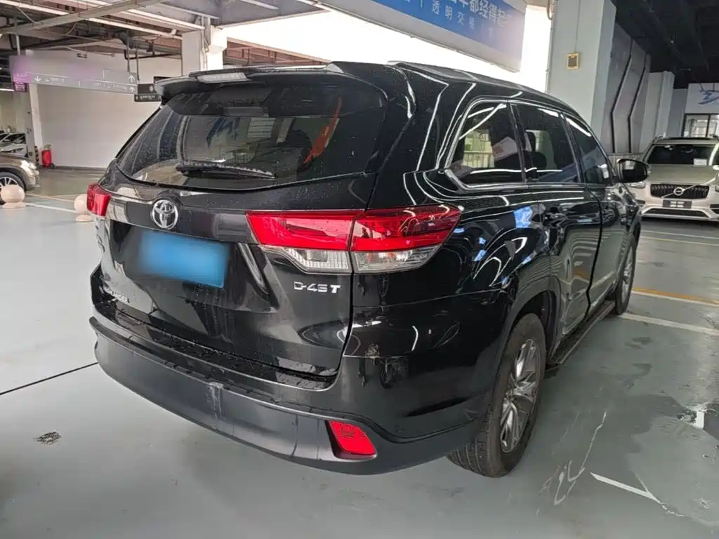 Highlander 2.0 T 2 WD Elite 5-seat CN-V