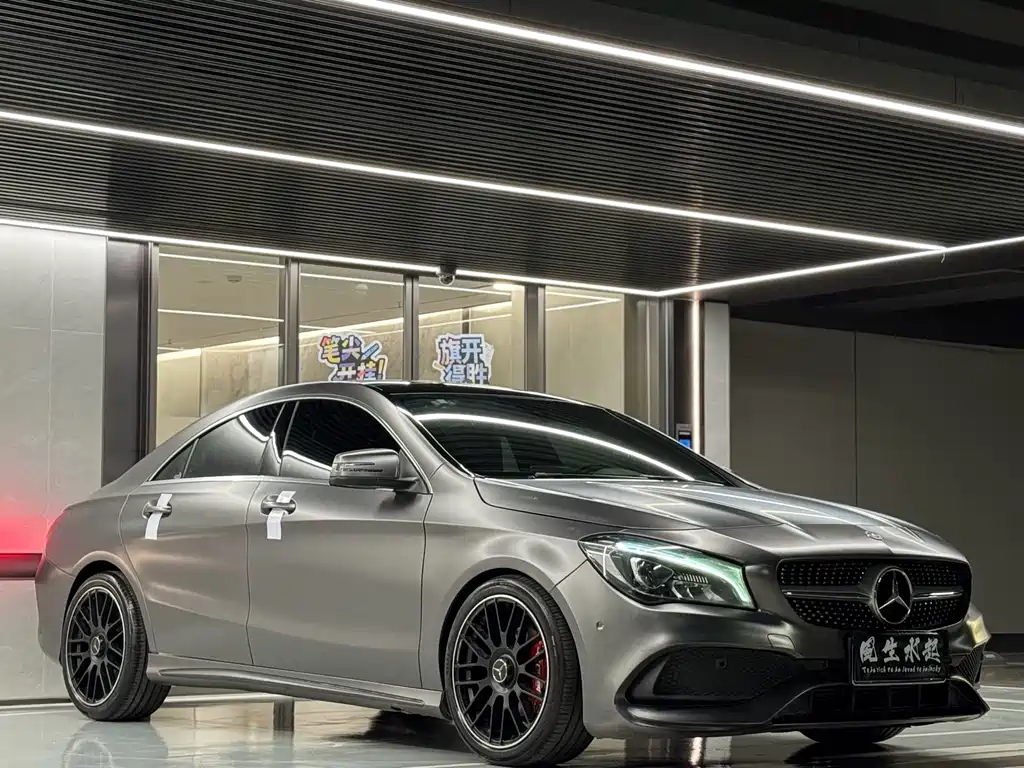 Mercedes-Benz CLA (Import) CLA 200 Fashion