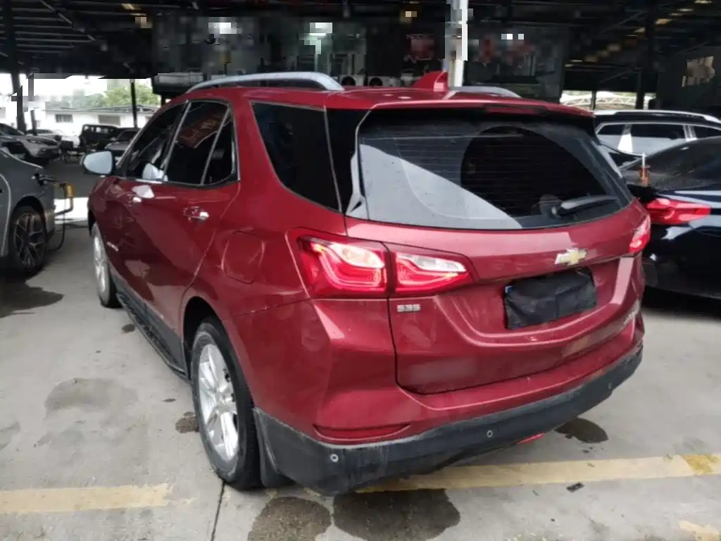 Equinox 探界者 2017款 535 T 自动驭界版