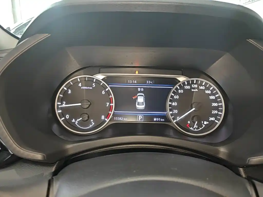 Sylphy 1.6 L CVT Joy