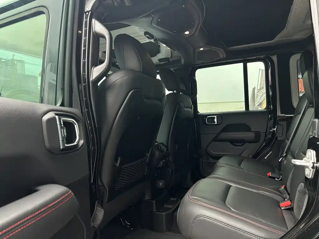 Wrangler 2.0 T Rubicon 4-door