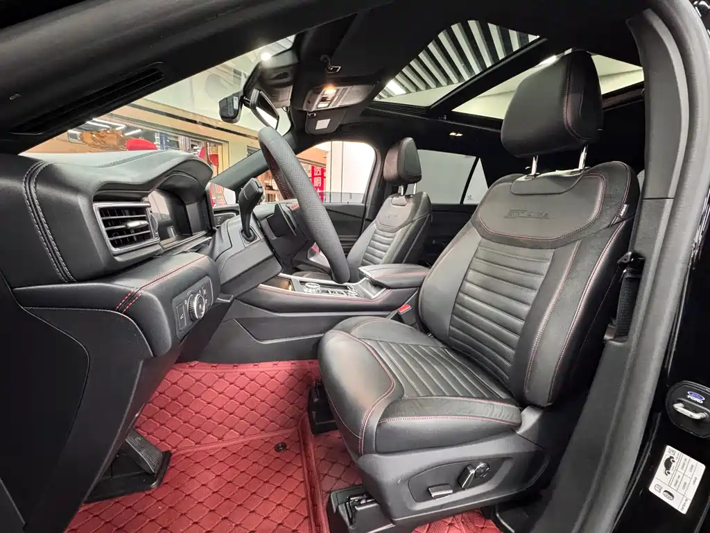Explorer EcoBoost 285 4 WD ST-LINE 6-seat