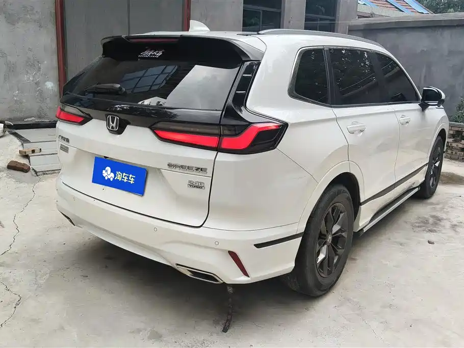 Breeze 240 TURBO 2 WD Luxury 5-seat