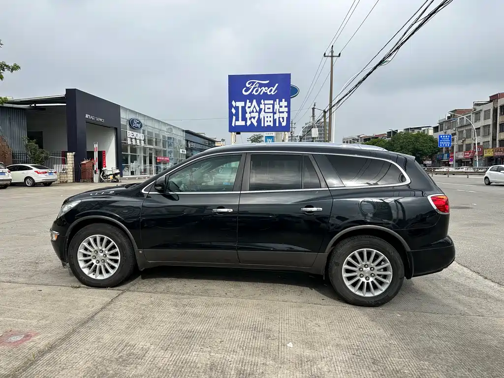 Enclave 3.6 L Flagship