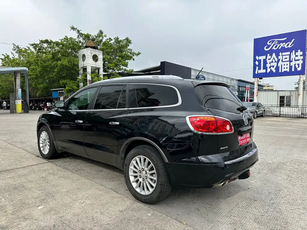 Enclave 3.6 L Flagship