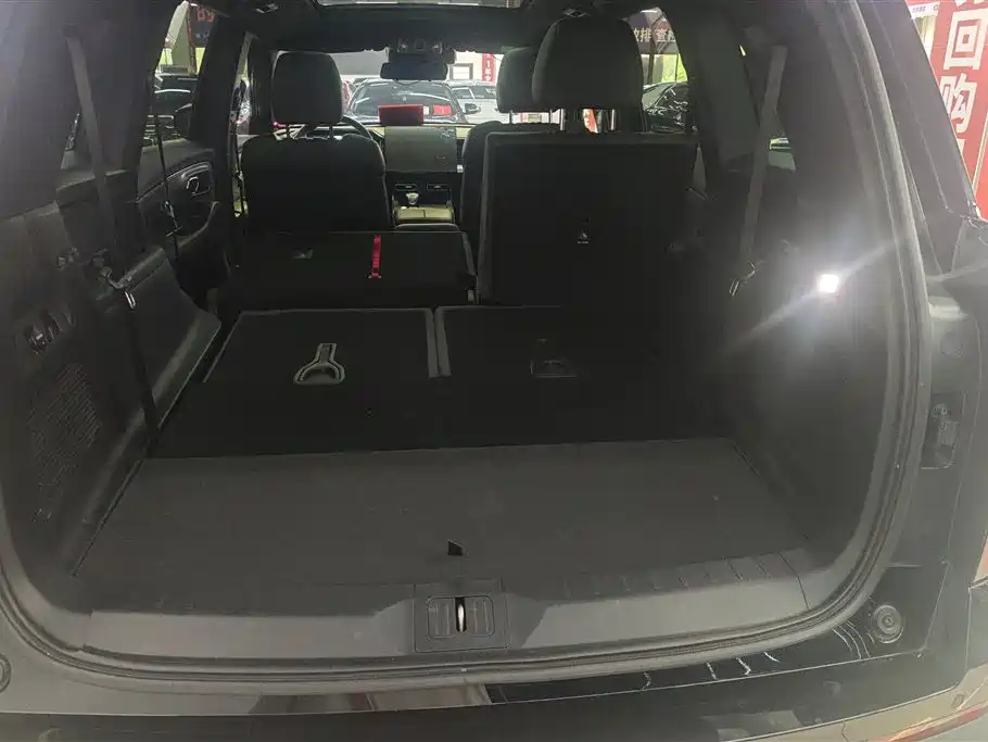 GAC Trumpchi GS8 Navigator Series 2.0 TGDI 2 WD Luxury Connected 7-seat