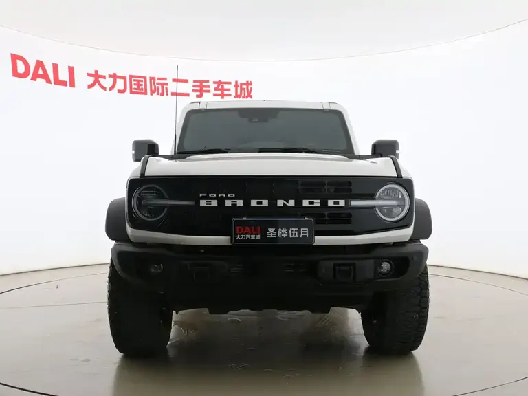 Ford Bronco 2.3 T Ink Diamond Bigfoot Offroad