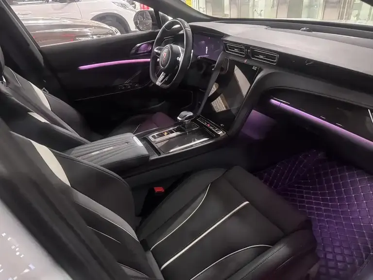 Hongqi H6 2.0 T Zhishang
