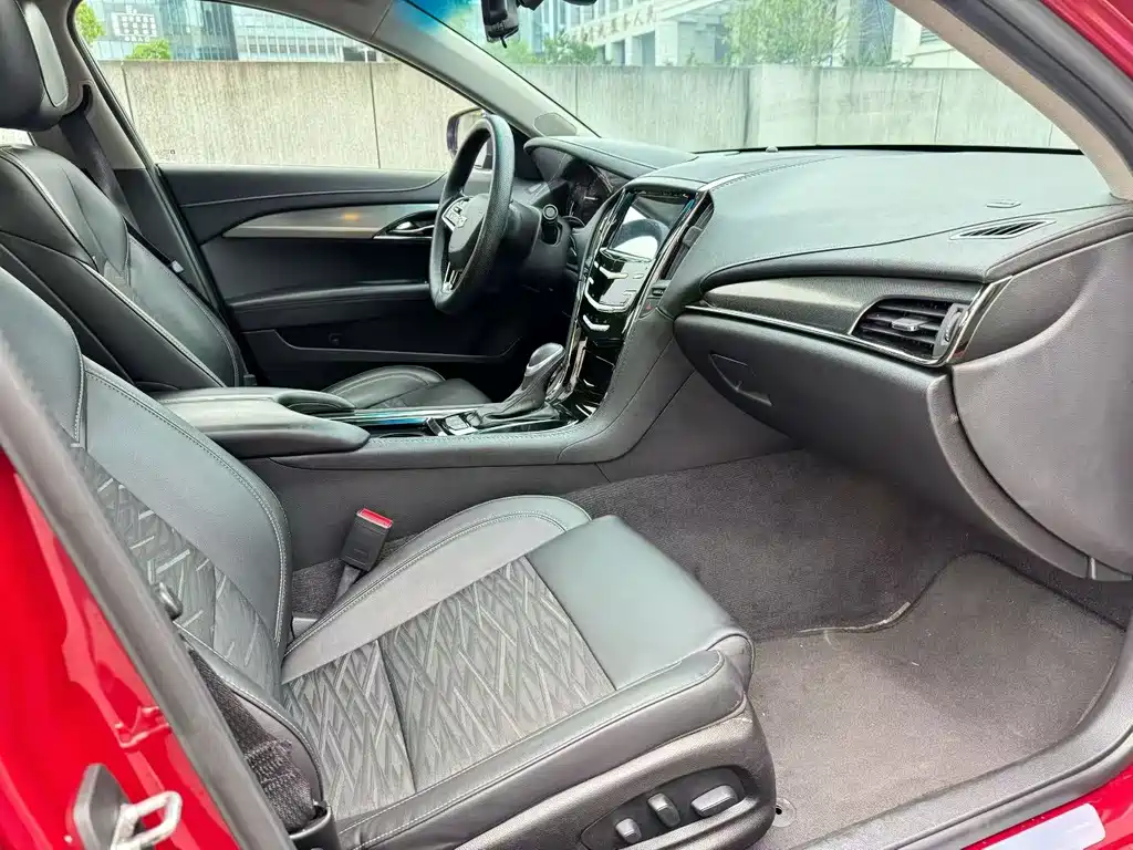 Cadillac ATS-L 28 T Tech