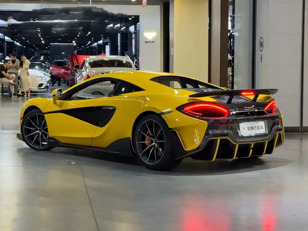 McLaren 600 LT 3.8 T Coupe