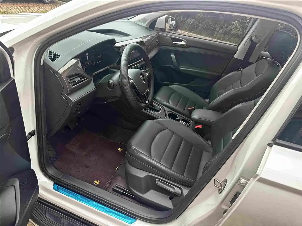 Tharu 280 TSI 2 WD Comfort
