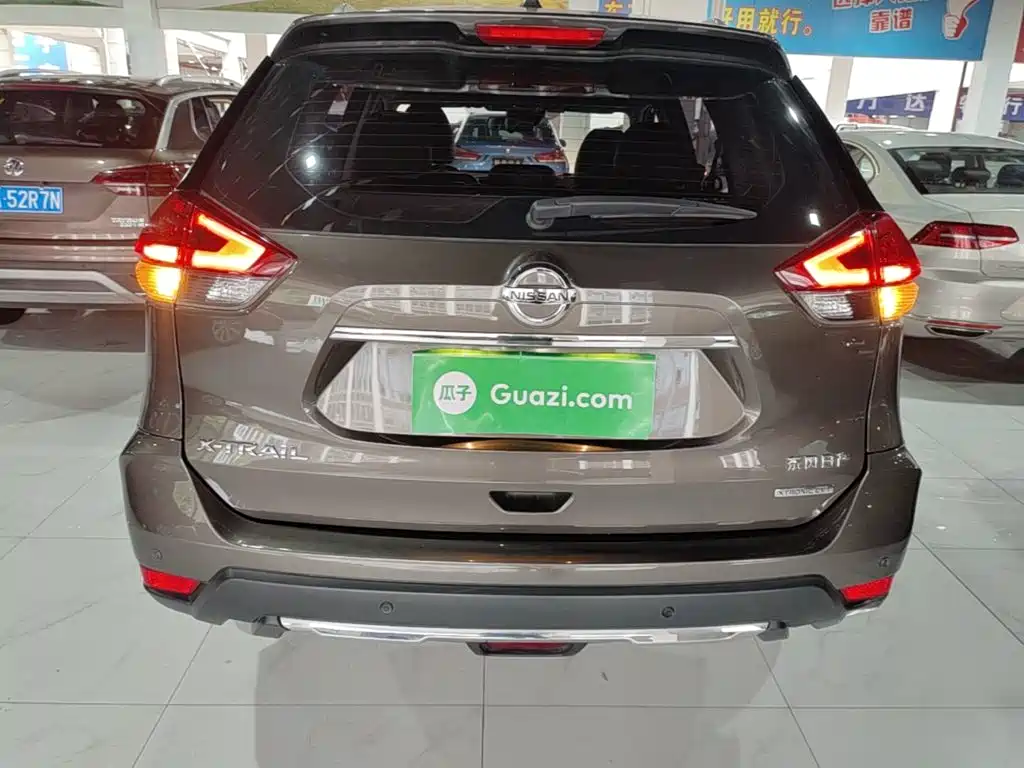 X-Trail 2.0 L CVT Connected Comfort 2 WD