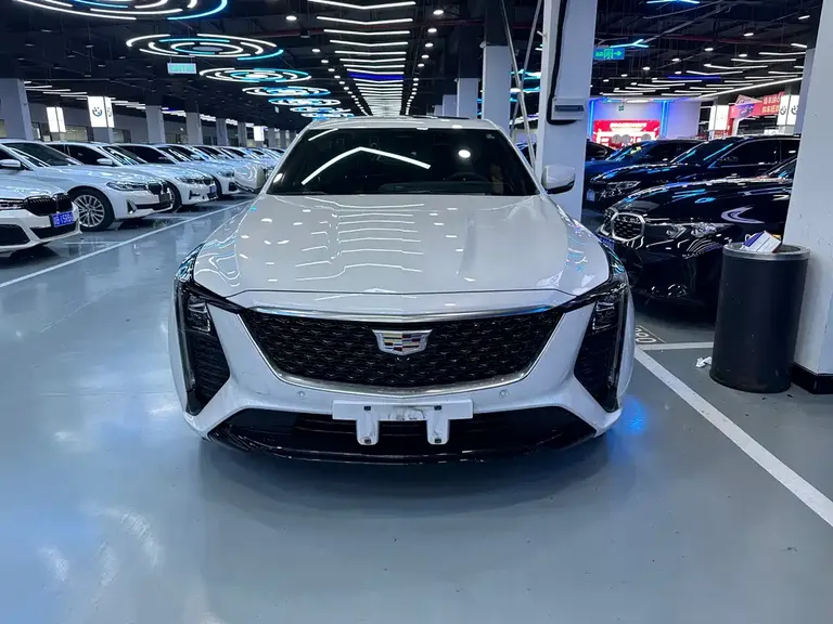 Cadillac CT5 28 T Luxury Pro
