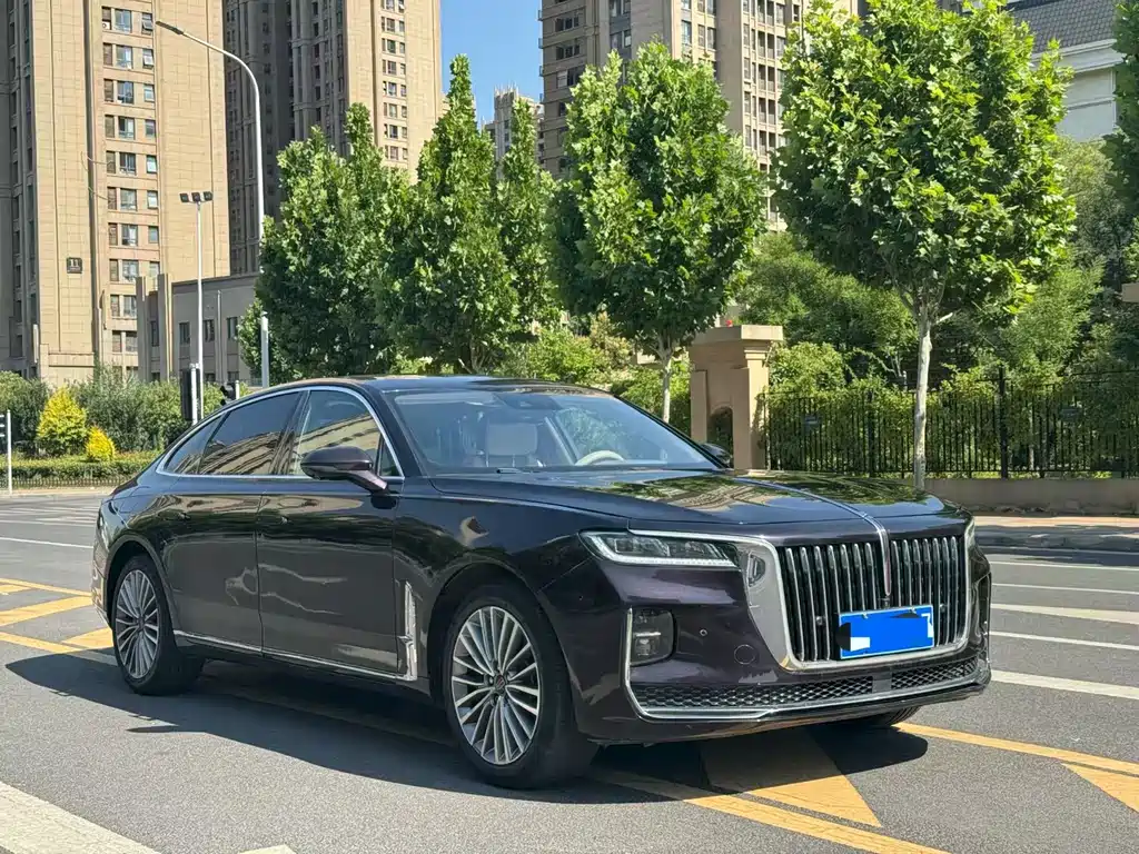 Hongqi H9 2.0 T Connected Flagship