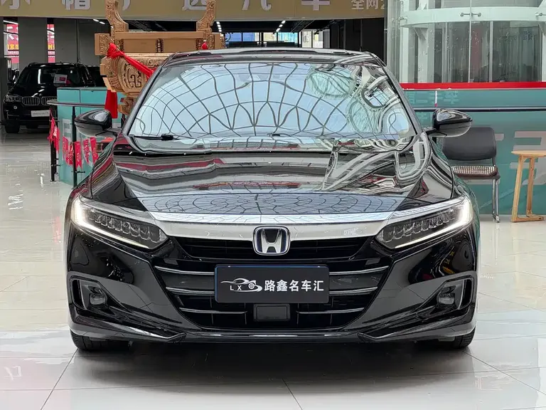 Honda Accord Sharp· Hybrid 2.0 L Sharp Leading