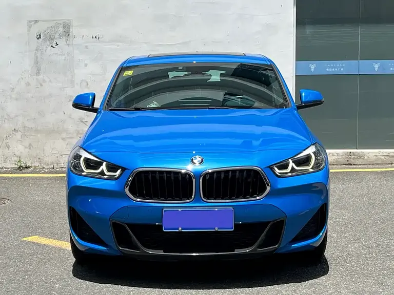 BMW X2 sDrive25 i Leading M Sport Package